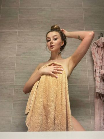 Полина